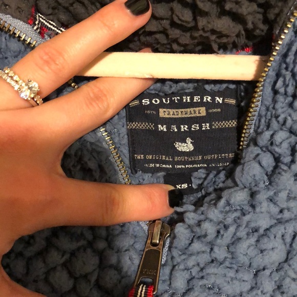 Southern marsh fluffy hoodie! - Picture 2 of 3